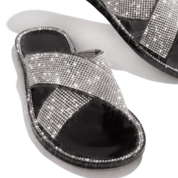 NEWEmbellished Criss Cross Jelly Slides in Clear - Picture 5 of 7
